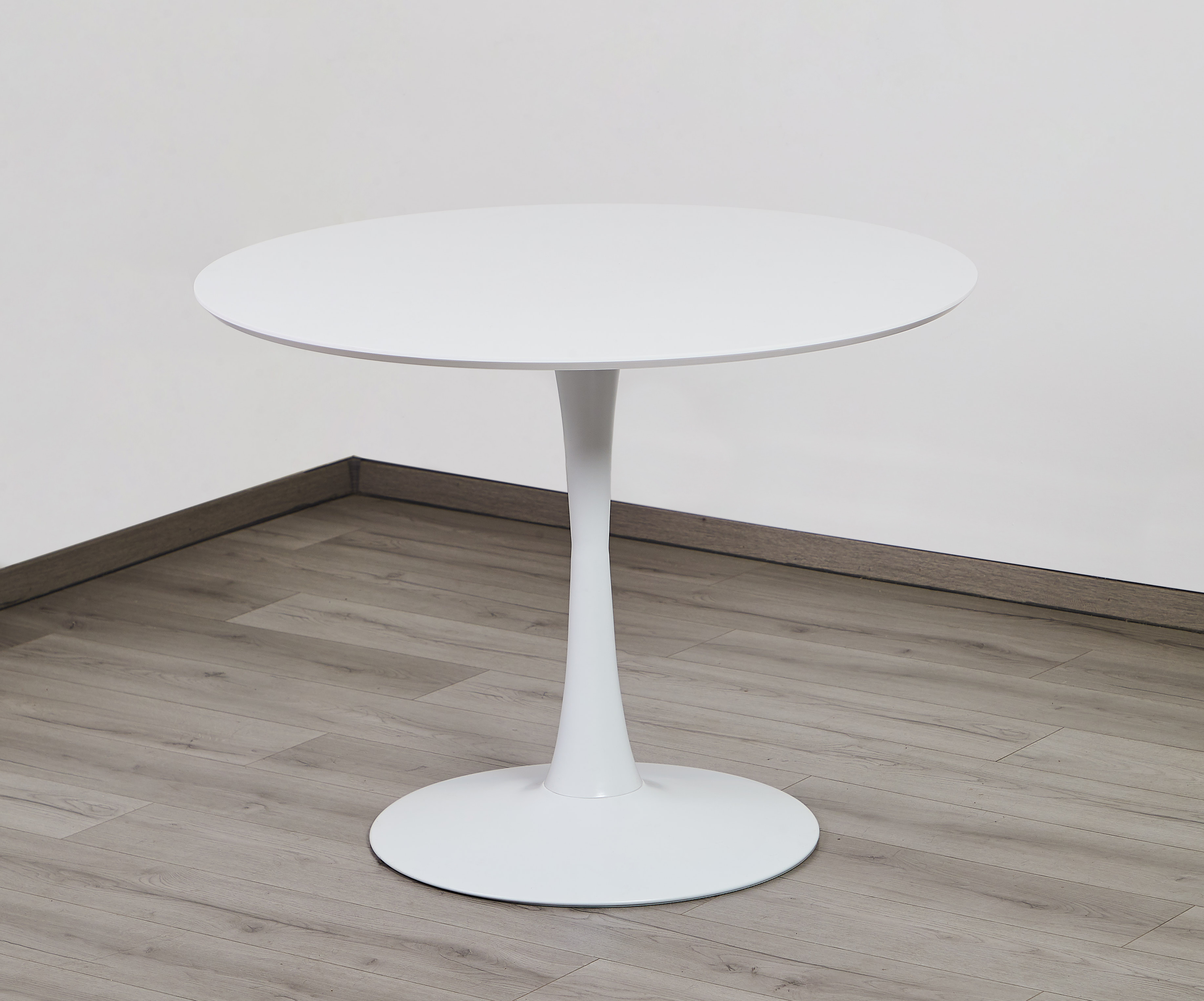 Bianco körasztal