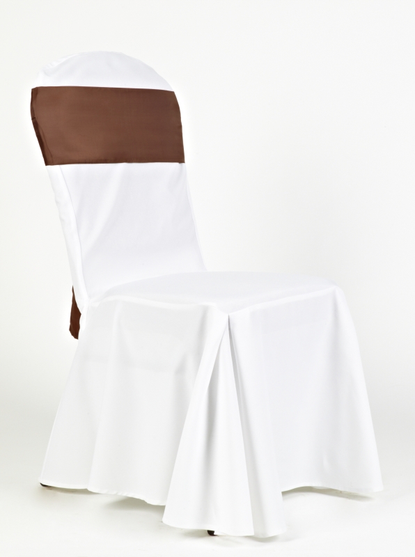 Fehér huzat barna masni