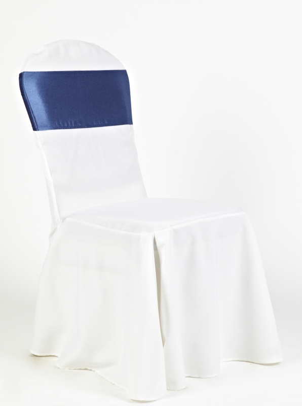 Fehér huzat sötét kék szatén