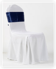 Fehér székhuzat - Tenger kék masnival