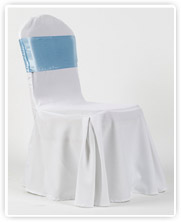 Fehér székhuzat - Világos kék masnival