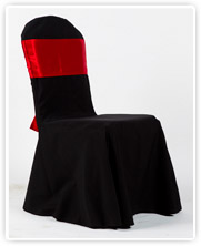 Fekete székhuzat - Piros masnival